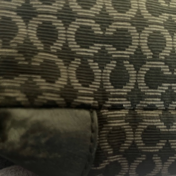 VTG Coach Madison needlepoint Black and Gray Patterned Tote Bag 320-26767 - Picture 3 of 12